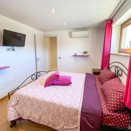 Chic Penthouse On Two Floors شقة