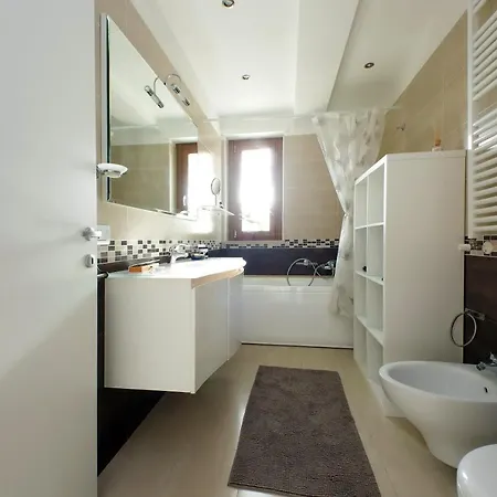 Chic Penthouse On Two Floors Lejlighed Rom